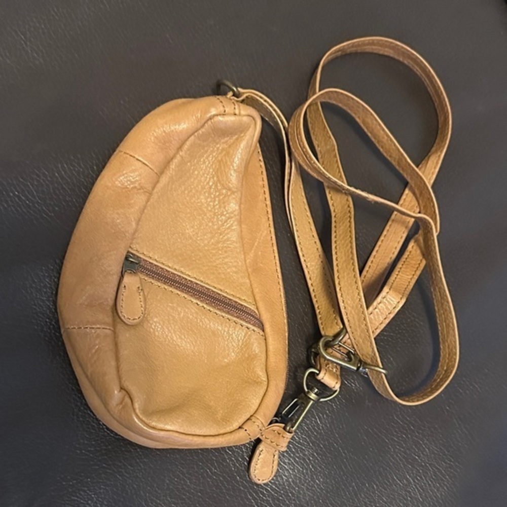 LL BEAN Micro Leather Crossbody Sling Bean Bag